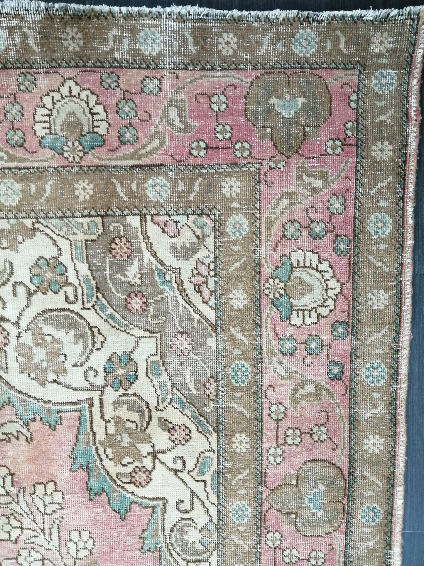 Vintage rug,  Muted Persian  Rug, 6.3 x 9.6 ft. Rug, turkish Rug, Pink Oushak  rug, Pink Handmade Rug, Hand Knotted Rug, wool Rug,