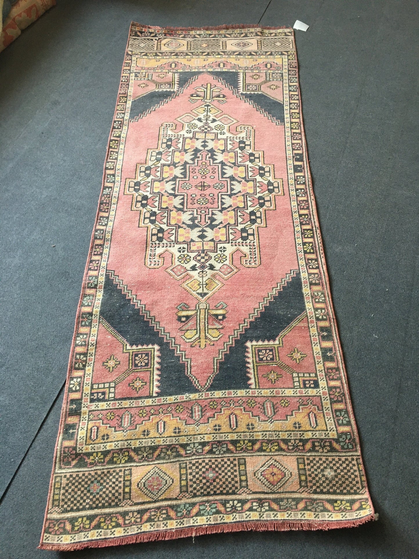 3x7.5 feet pink handmade middle runner, vintage kitchen floor runner, living room area wool runner rug, turkish bedroom runner, bath runner
