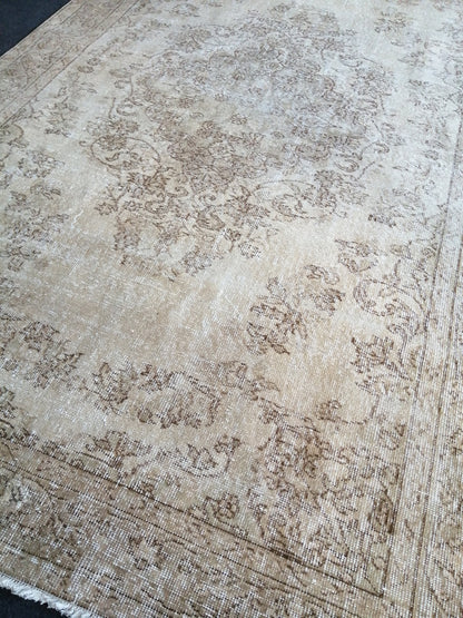 5.4 x 8.9 Faded Turkish Rug, Muted Oushak Rugs, Beige Wool Oriental Rug handmade Rugs, Vintage Rug, Hand Made Rug