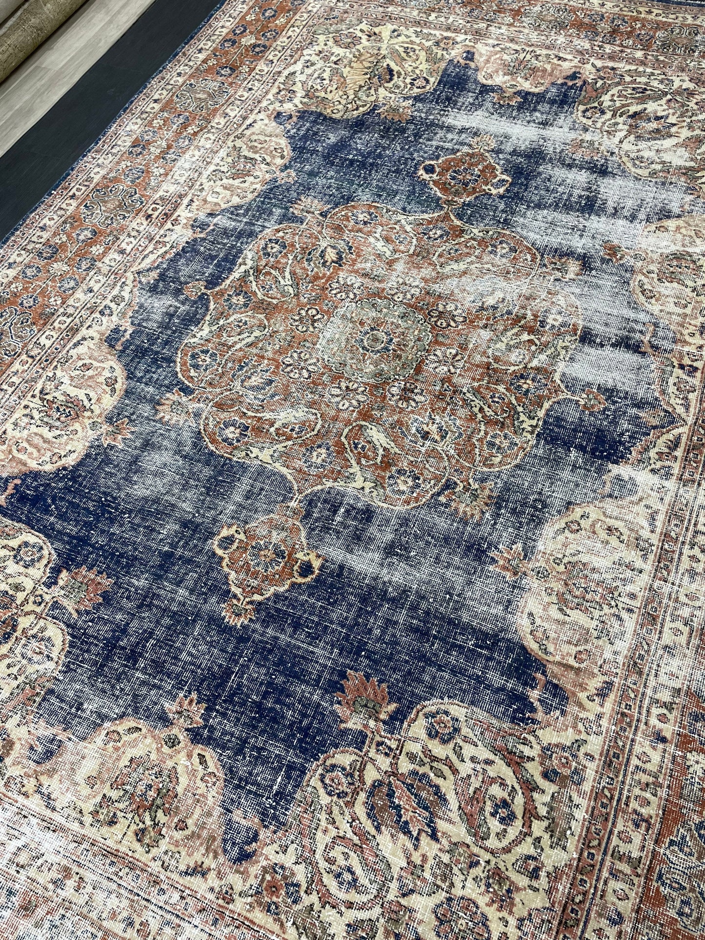 8 x 11.5 Persian RUG Distressed Oriental Rug Handmade Rug Vintage Antique Rug Vintage Quality Rug Wool Oushak Rug Hand Knotted Turkish Rug