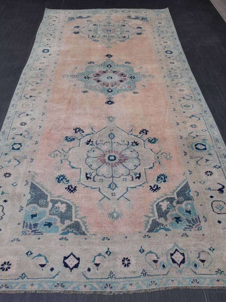 Hand Knotted Rug, Vintage Oriental RUG, Muted Vintage 5x10 Rug, Vintage Fine Rug  Wool Oushak Rug, Vintage Persian Rug, Vintage Turkish Rug.