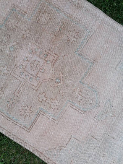 Muted hallway wool runner rug 2'7x8'4 handmade runner  vintage oushak runner, turkish runner rug