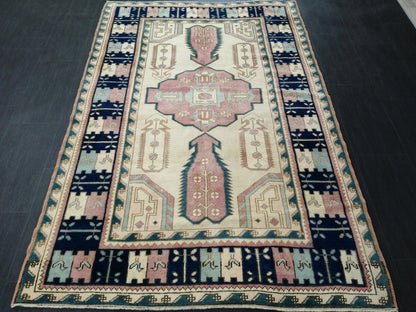 OUSHAK RUG Vintage 6.7 x 4.4 Oriental Rug High Pile Rug TURKISH Oushak Rug Vintage Wool Oushak Rug Hand Made Rugs Vintage Turkish Rug