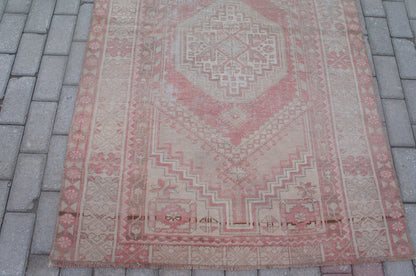 Muted Vintage Rugs, 5.6 x 3.6 Oushak Rug, Turkish Rug, Faded Wool Rug, Muted Oushak Rugs, Hand Made Rug, Weaving Rug, Pink Rug, Kitchen Rug