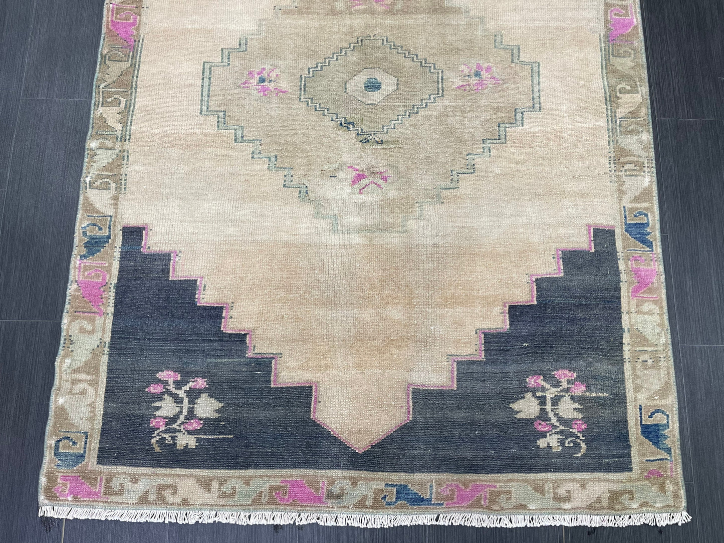 Muted Vintage RUG TURKISH 4 x 6.2 Oushak Rug Vintage Oushak Rug Vintage Rug Muted Navy Rug HandMade Rug Vintage Neutral Rug