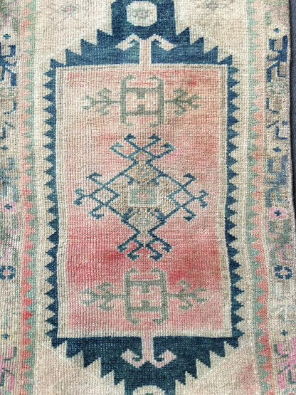 2x3 feet handmade mini rug, vintage red kitchen mini rug, turkish small rug, wool kids room rug, oushak small blue rug, bohemian design rugs