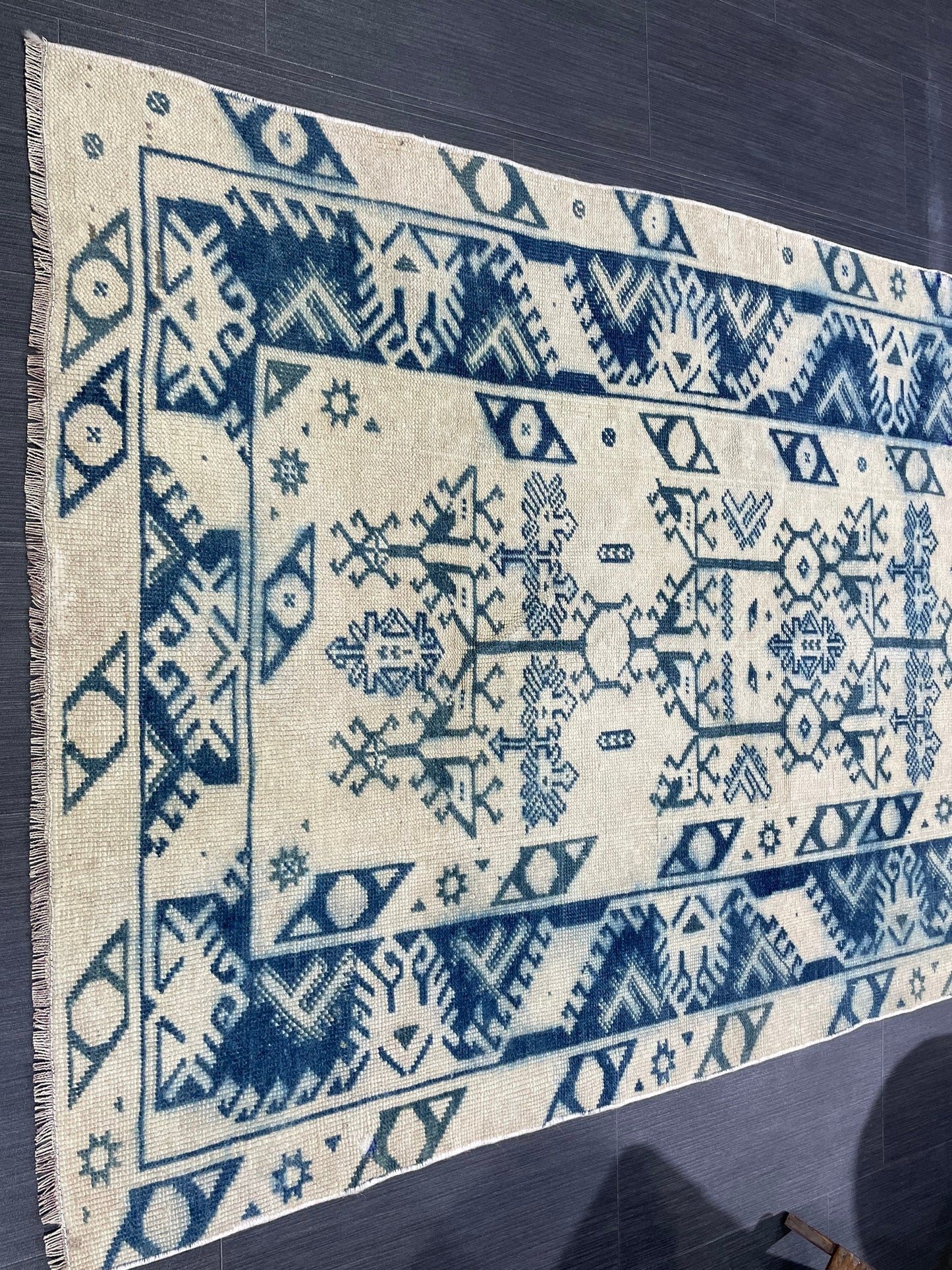 Hand Knotted Rug, Vintage Handmade RUG, Muted Vintage 3.8 x 6.2 Rug, Fine Rug, Wool Oushak Rug, Vintage Persian Rug, Turkish Blue Rug.