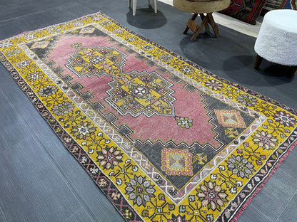 Vintage Rug, Turkish 3.7 x 7 Rug Oushak Rug, Handmade Rug, Muted Rug, Vintage Turkish Rug, Farmhouse Rug, Vintage Rug, Wool rug