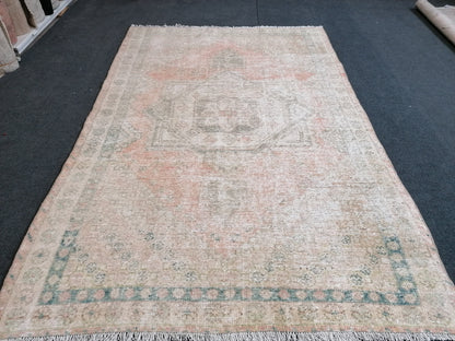 Turkish rug, vintage turkish rug,oushak vintage rug,vintage rug,kitchen rug, vintage anatolian rug,unique hand made bohemian 6'5x4'2