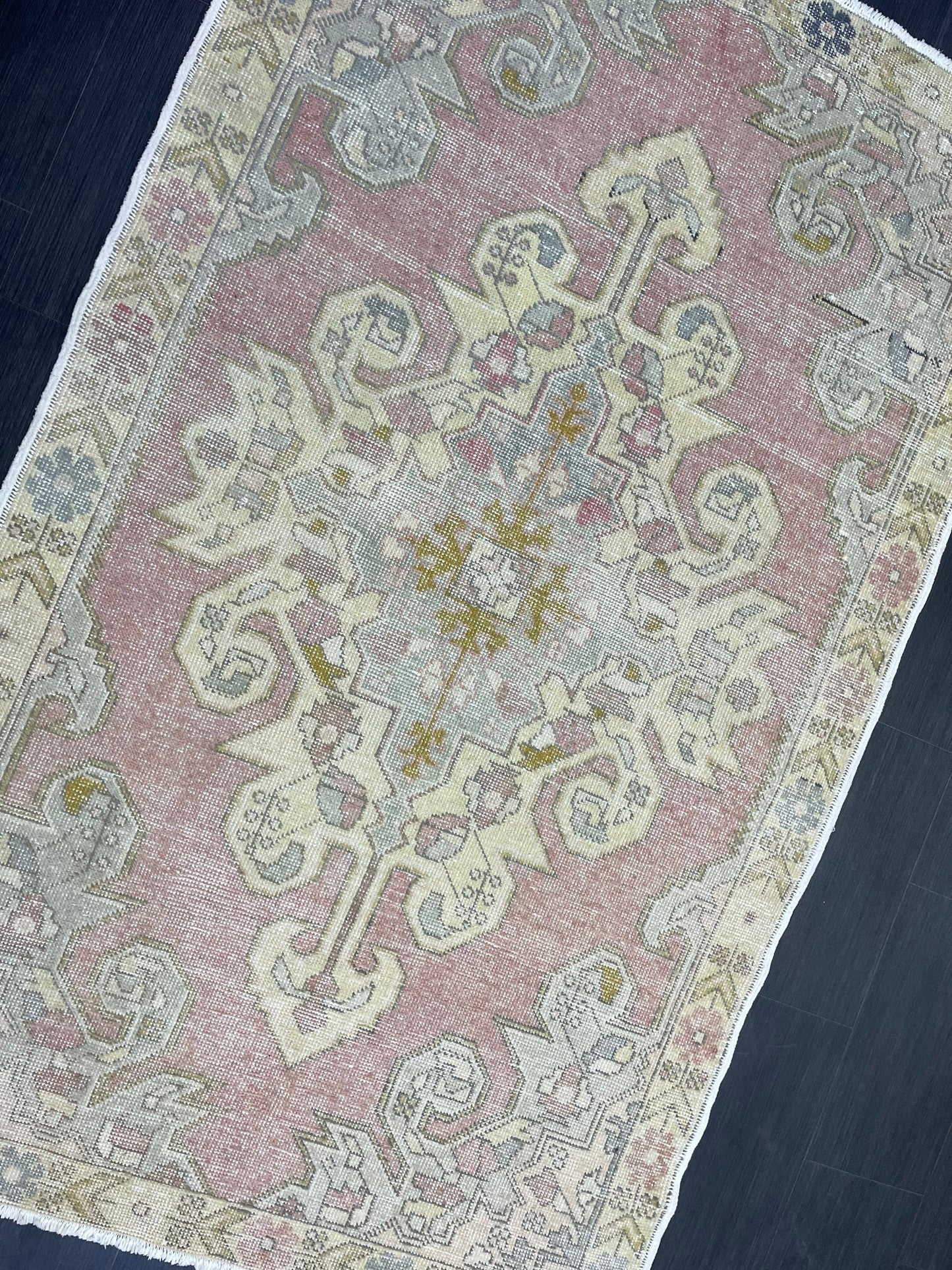 Vintage Rug, Persian Rug, Muted Handmade 4.7 x 7.4 Rug, Natural Wool Oushak Rug Hand Knotted, Vintage Turkish Rug