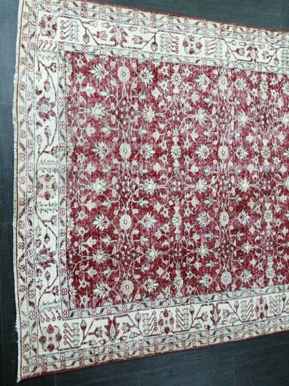 5.3 x 10 Vintage Rug TURKISH HAND MADE Rug Muted Vintage Turkish Rug Persian Rug Turkish Oushak Rug, Vintage Oriental Rug, Wool Rug