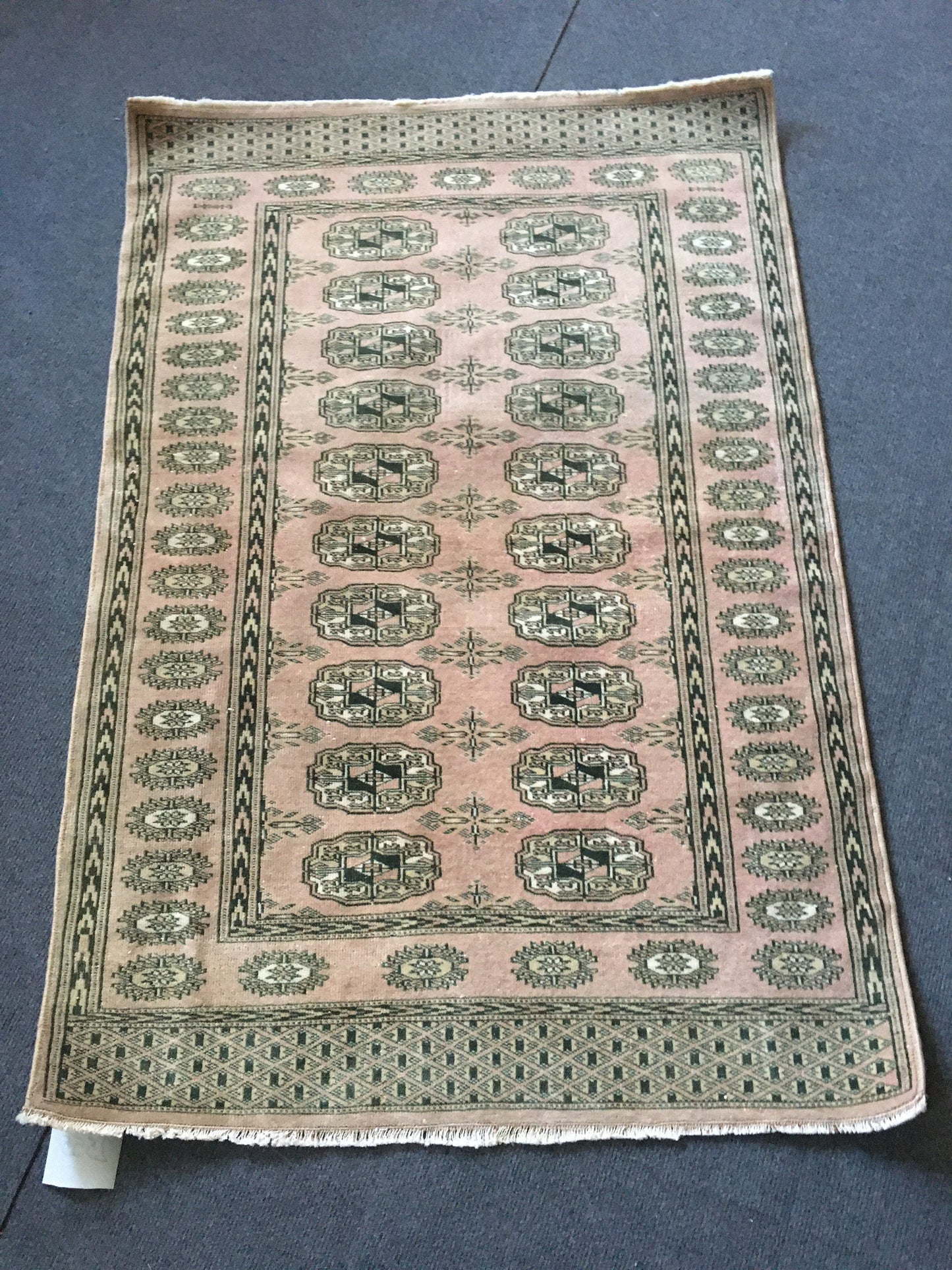 3x4 feet faded vintage small rug, natural black wool rug, morracon oushak handmade small rug, living room persian small rug, bedroom rug