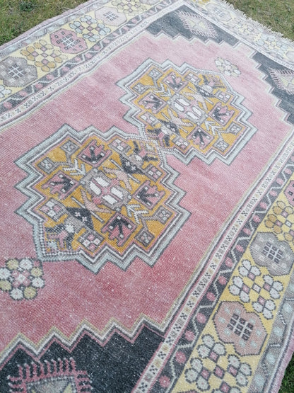 Turkish rug,vintage rug, oushak wool rug 3'10x6