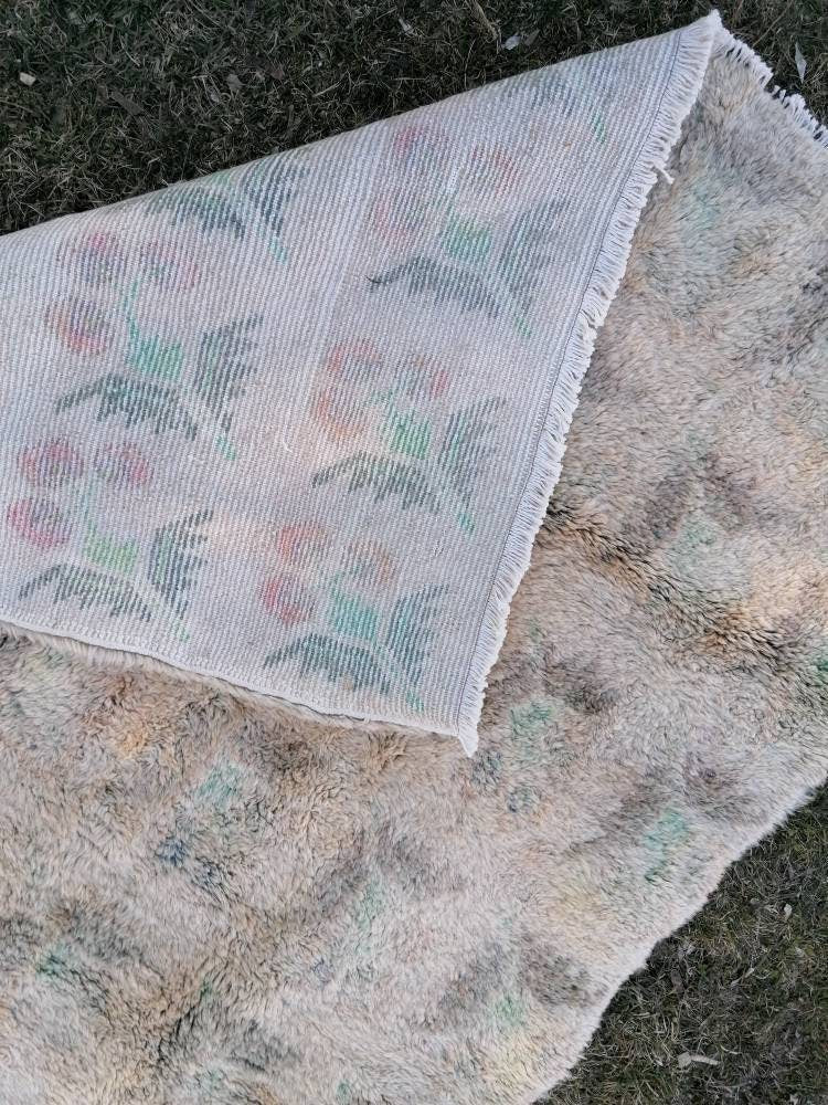 Shaggy rug, organic wool long pile 4'9x8  unique hand made bed rug, bohemian traditional