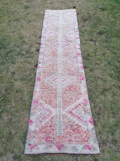 2.7 x 10.9 Vintage turkish runner, high pile runner, hallway runner,  turkish handmade wool rug, kitchen rug, oushak rug