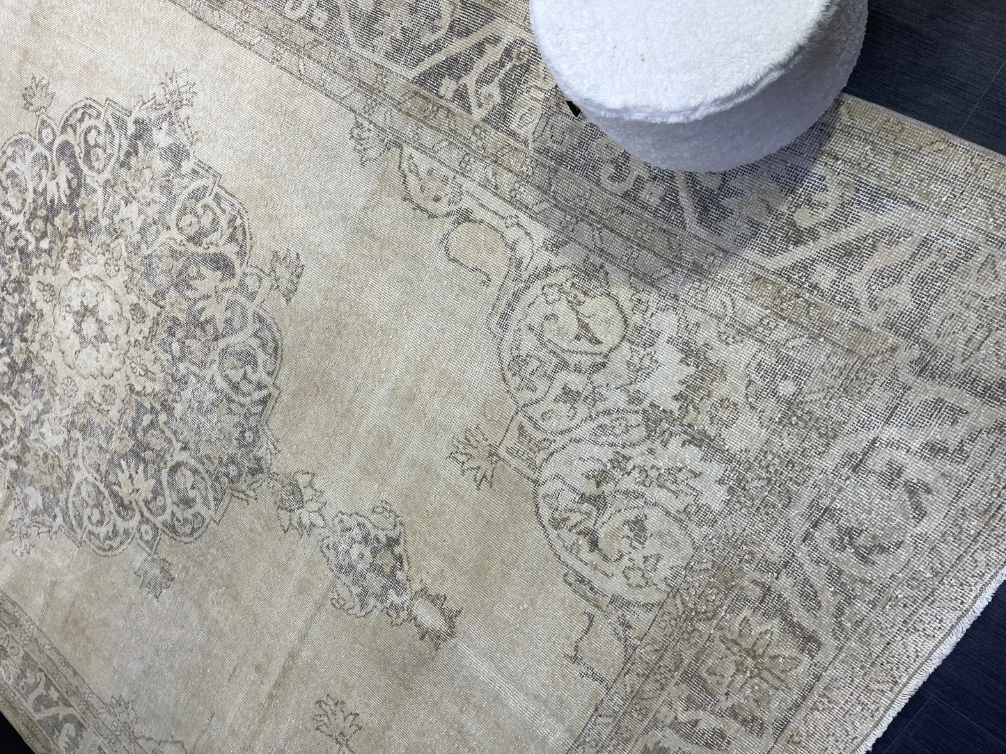 Muted Vintage rug, Muted Persian 7.5 x 11.5 Rug, turkish Rug, Oushak rug, Antique Rug, Distressed Handmade Rug, Hand Knotted wool Rug,