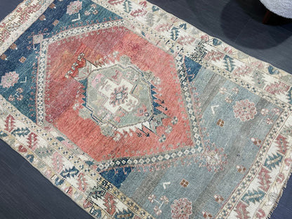 Hand Knotted Rug, Oushak Rug, Vintage 4 x 6.4 Rug Handmade Turkish Rug, Persian Rug, Vintage Rug, Wool  Antique Rug