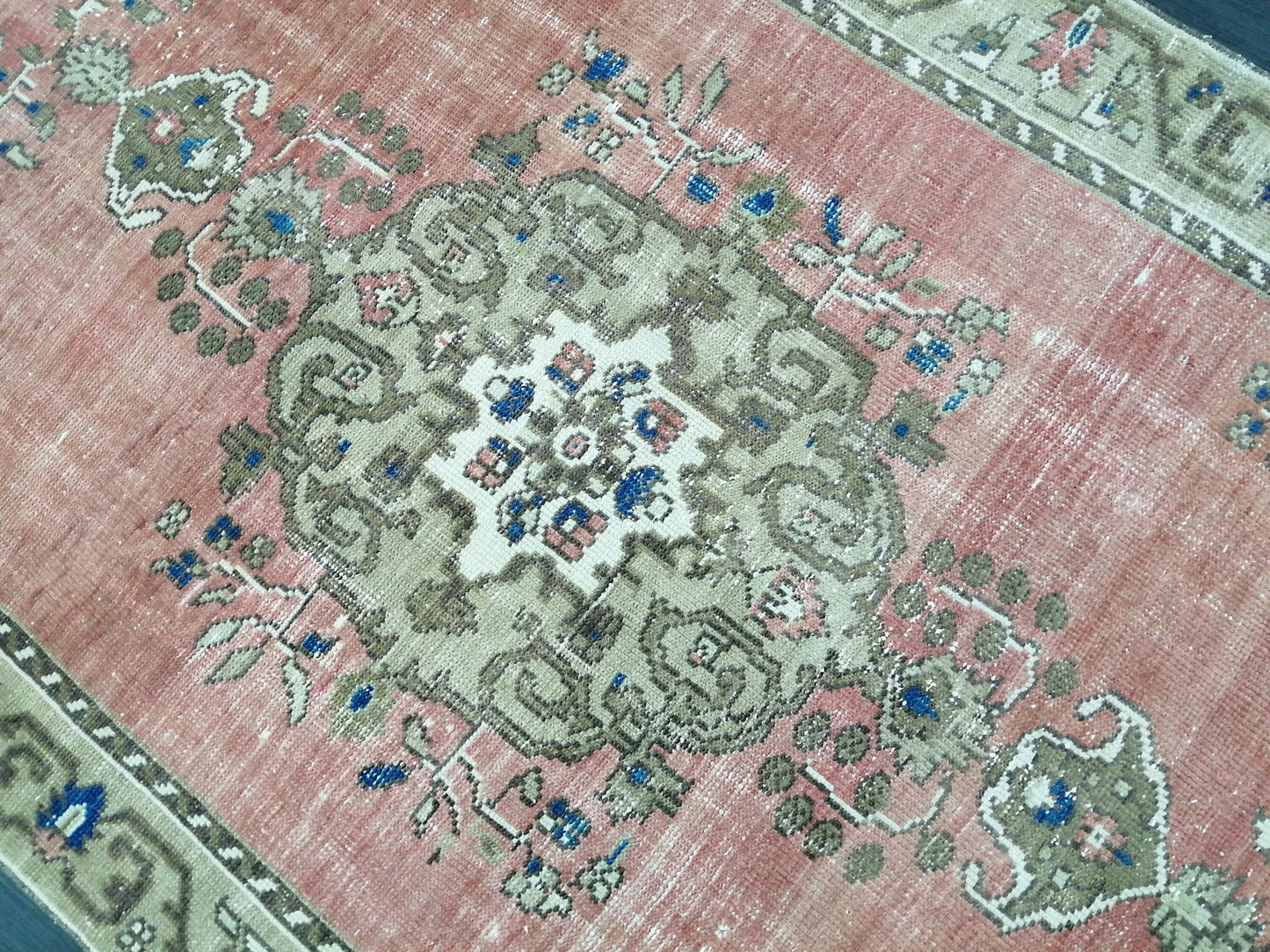 8.7 x 4.6 OUSHAK RUG TURKISH Oushak Rug Vintage Oushak Runner Rug Vintage Runner Rug Wool Oushak Rug Hand Made Rugs Vintage Turkish Rug