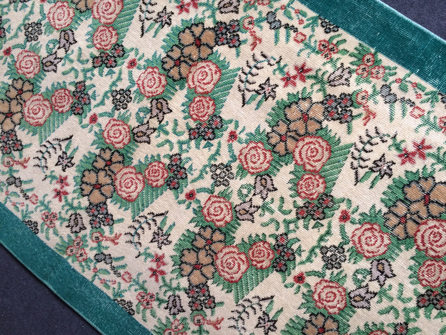 Vintage Rug, Turkish Rug Bohemian Rug, Living Room Rug, Oushak Rug,Hand woven Rug,Weaving Rug, 7 x 4 feet, Green Floral Rug