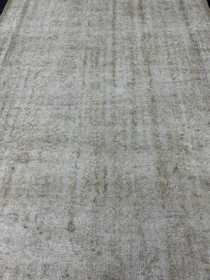 Large Vintage Muted RUG TURKISH Rug 5.7 x 9.2 Vintage Persian Rug Vintage Oriental Rug Wool Distressed Rug Handmade Rugs Vintage Turkish Rug