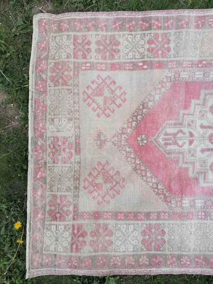 Vintage rug 3'11x6'9 oushak rug,anatolian rug,unique hand made rug
