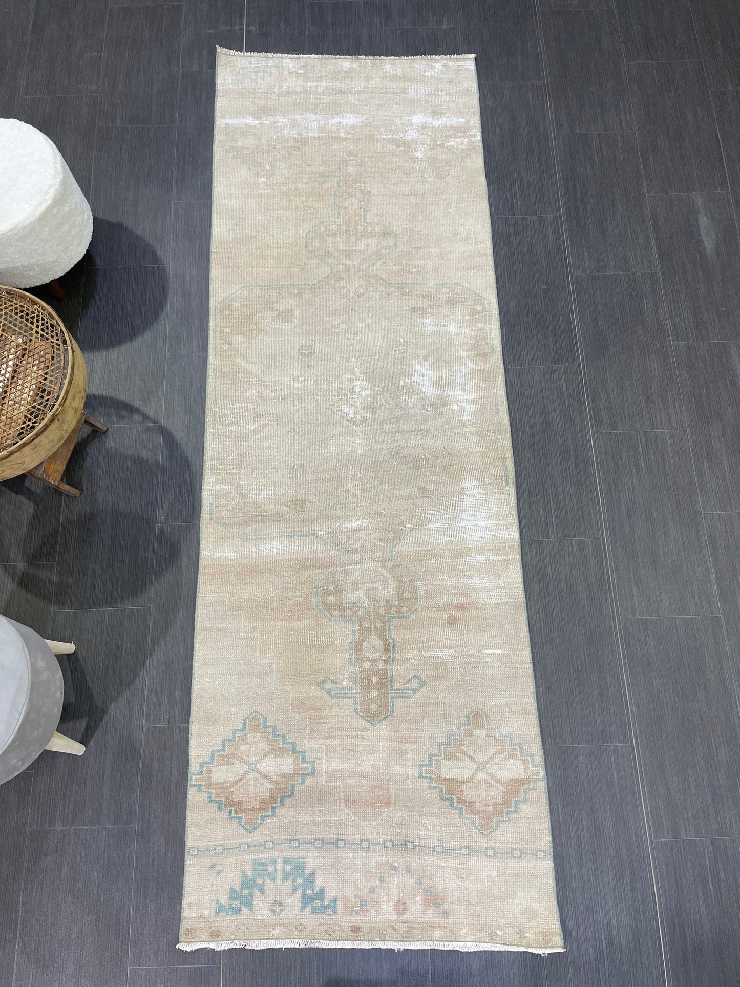 Vintage Runner Rug Muted Distressed Runner 2.7 x 8.2 Rug Turkish Runner Rug Pink Vintage Runner Rug Hallway Runner Rug Wool Antique Runner