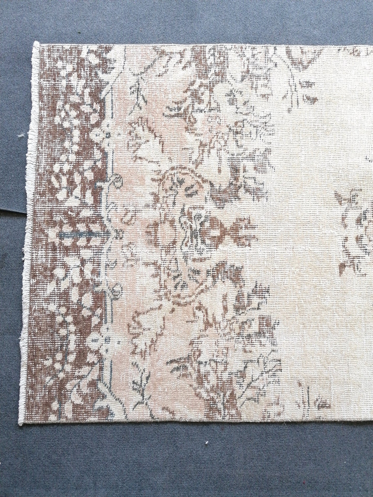 3x9'9 runner rug, vintage runner rug , vintage oushak rug, oushak runner, turkish runner rug, kitchen runner rug, bohemian rug