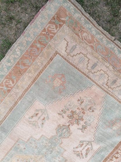 Vintage pastel rug 5'1x9'4 turkish oushak rug, rustic unsual tribal rug retro style rug traditional turkish design