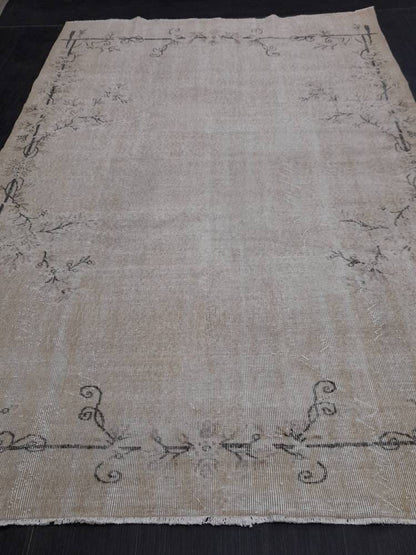 Neutral Oriental Rug TURKISH Rug 6.5 x 9.7 Distressed Vintage Antique Rug Vintage Wool Distressed Rug Neutral Hand Made Rug