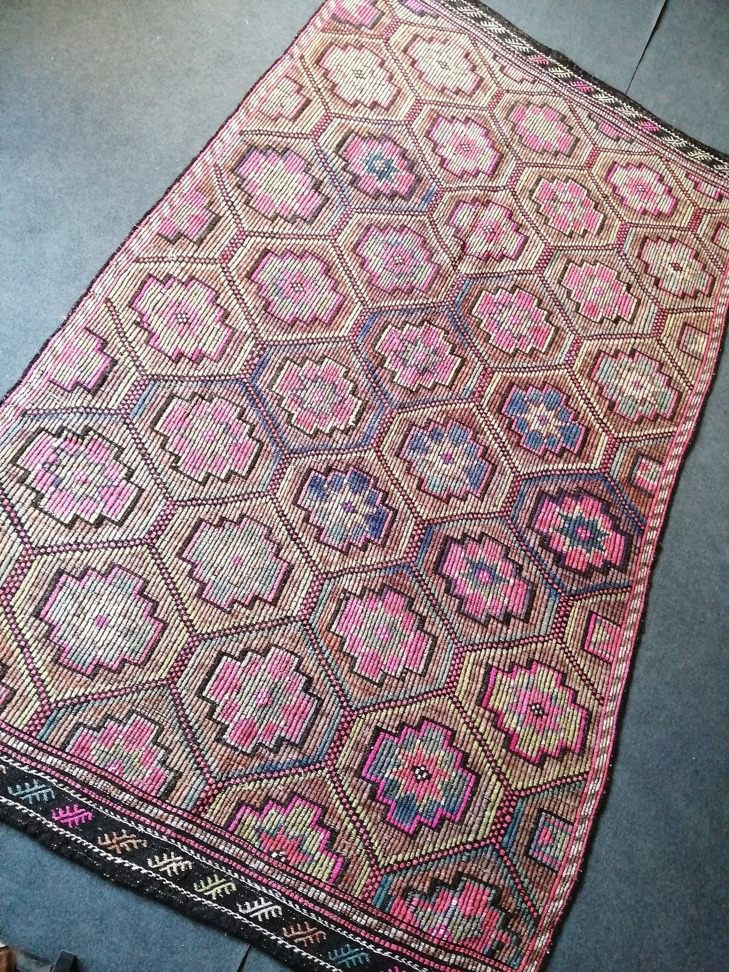 10 x 5.9 Flatwoven with Embroidery Rug Vintage Rugs  TURKISH HAND MADE Rugs Vintage Turkish Rugs  Oushak Rug Turkish Oushak Rug, Wool Rug