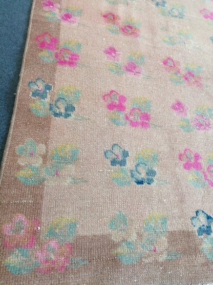 4.8 x 8 Floral OUSHAK RUG TURKISH Muted Rug Vintage Pink Floral Rug Vintage Runner Rug Wool Oushak Rug Hand Made Rugs Vintage Turkish Rug