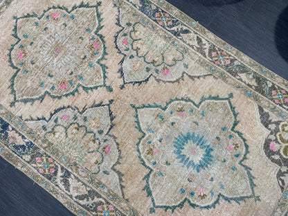 Vintage Rug, Hand Knotted 3.7 x 6.8 Rug, Turkish Runner Rug, Vintage Runner Rug, Hallway Rug, Wool Kitchen Rug, Handmade Rug,
