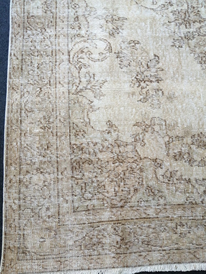 5.4 x 8.9 Faded Turkish Rug, Muted Oushak Rugs, Beige Wool Oriental Rug handmade Rugs, Vintage Rug, Hand Made Rug