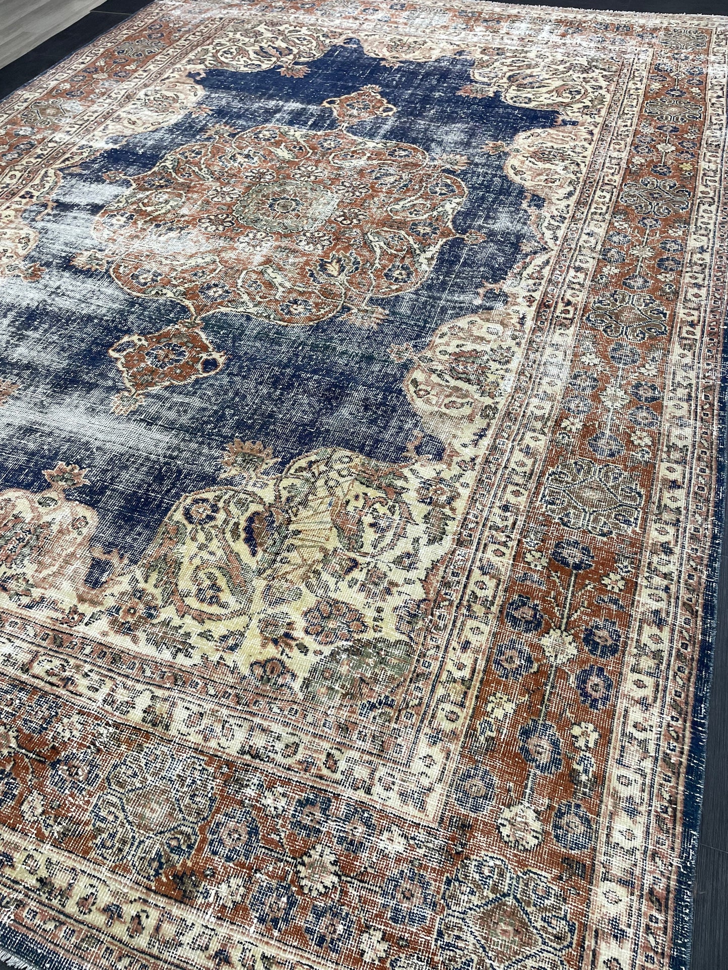 8 x 11.5 Persian RUG Distressed Oriental Rug Handmade Rug Vintage Antique Rug Vintage Quality Rug Wool Oushak Rug Hand Knotted Turkish Rug