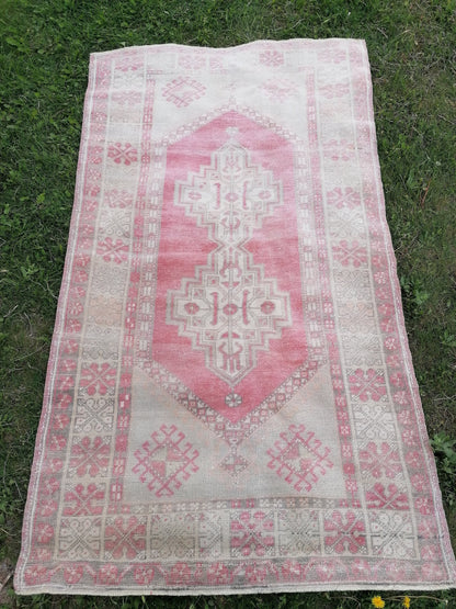 Vintage rug 3'11x6'9 oushak rug,anatolian rug,unique hand made rug