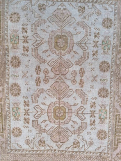 3x5 feet wool rug, faded vintage rug, oushak lounge rug, living room rug, bohemian rug, turkish rug, bathroom rug, kitchen rug, persian rug