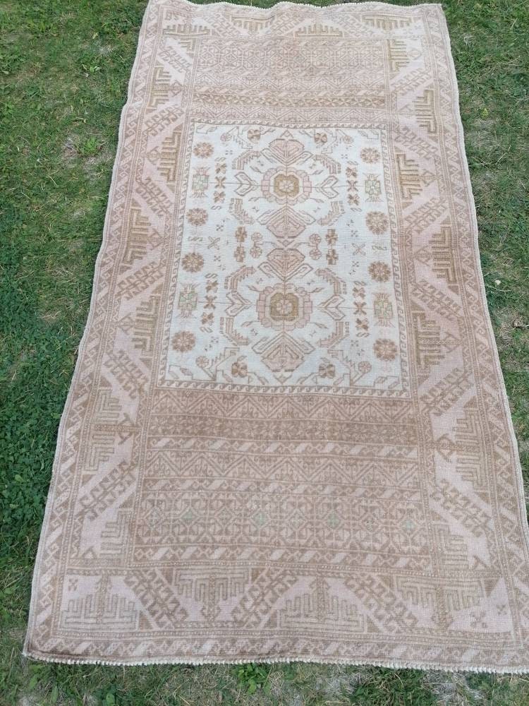 3x5 feet wool rug, faded vintage rug, oushak lounge rug, living room rug, bohemian rug, turkish rug, bathroom rug, kitchen rug, persian rug