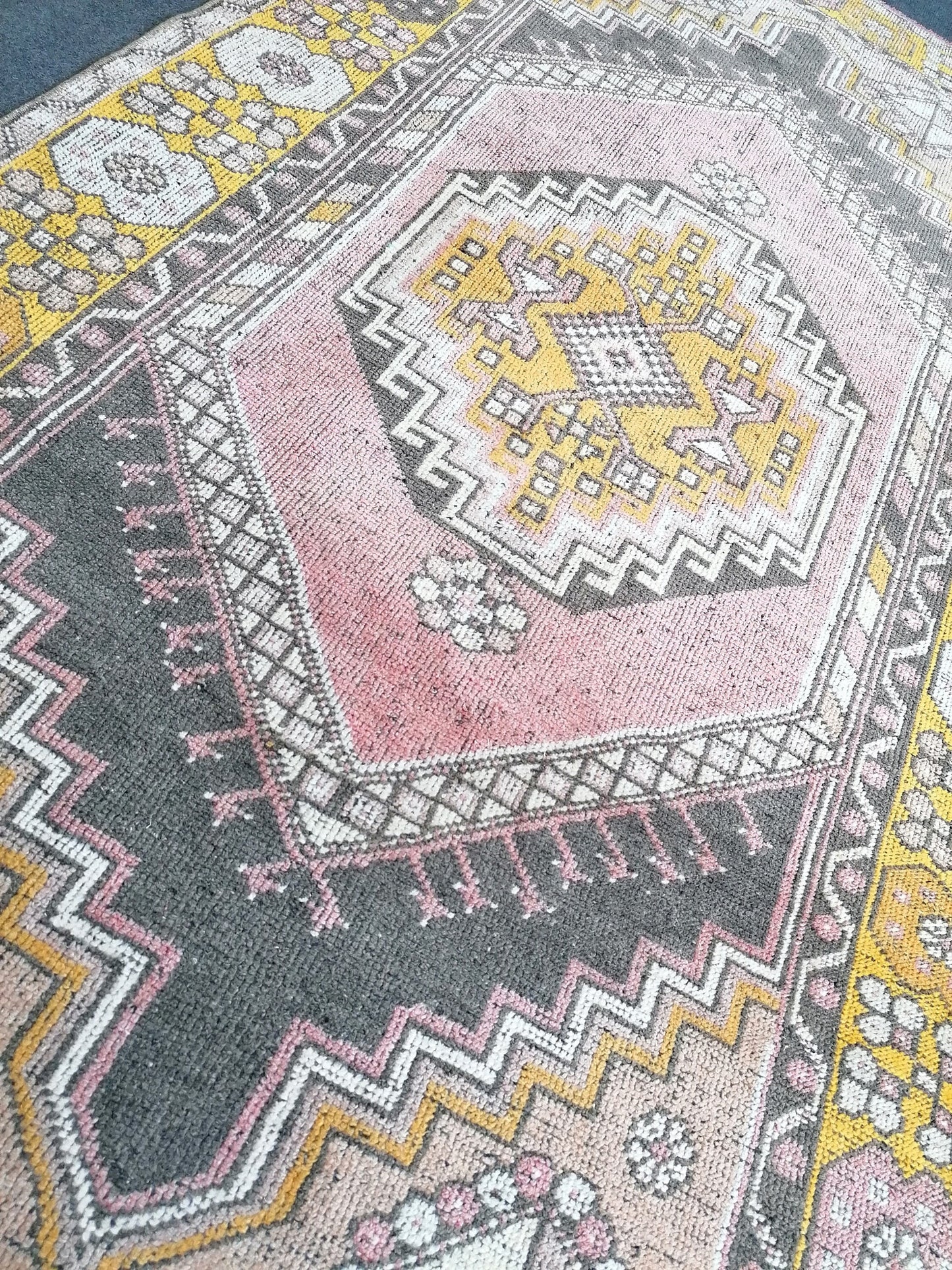 6'9x3'8 vintage turkish rug,oushak vintage rug,kitchen rug,vintage anatolian bohemian rug