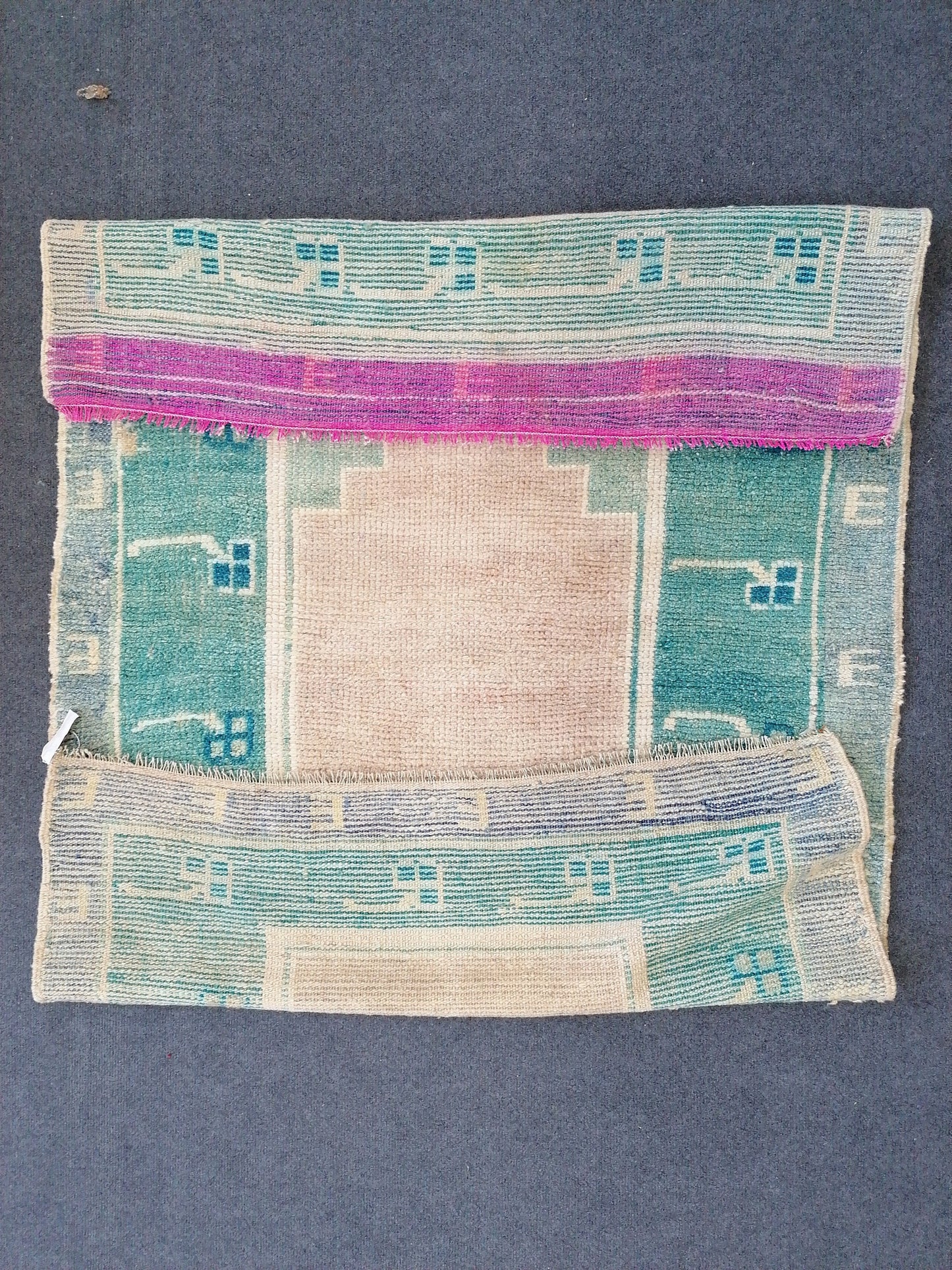 Shaggy turkish hand made rugs 5x3'4 vintage green rugs, high pile wool rug, turkish oushak rug, vintage oushak rug, wool rug