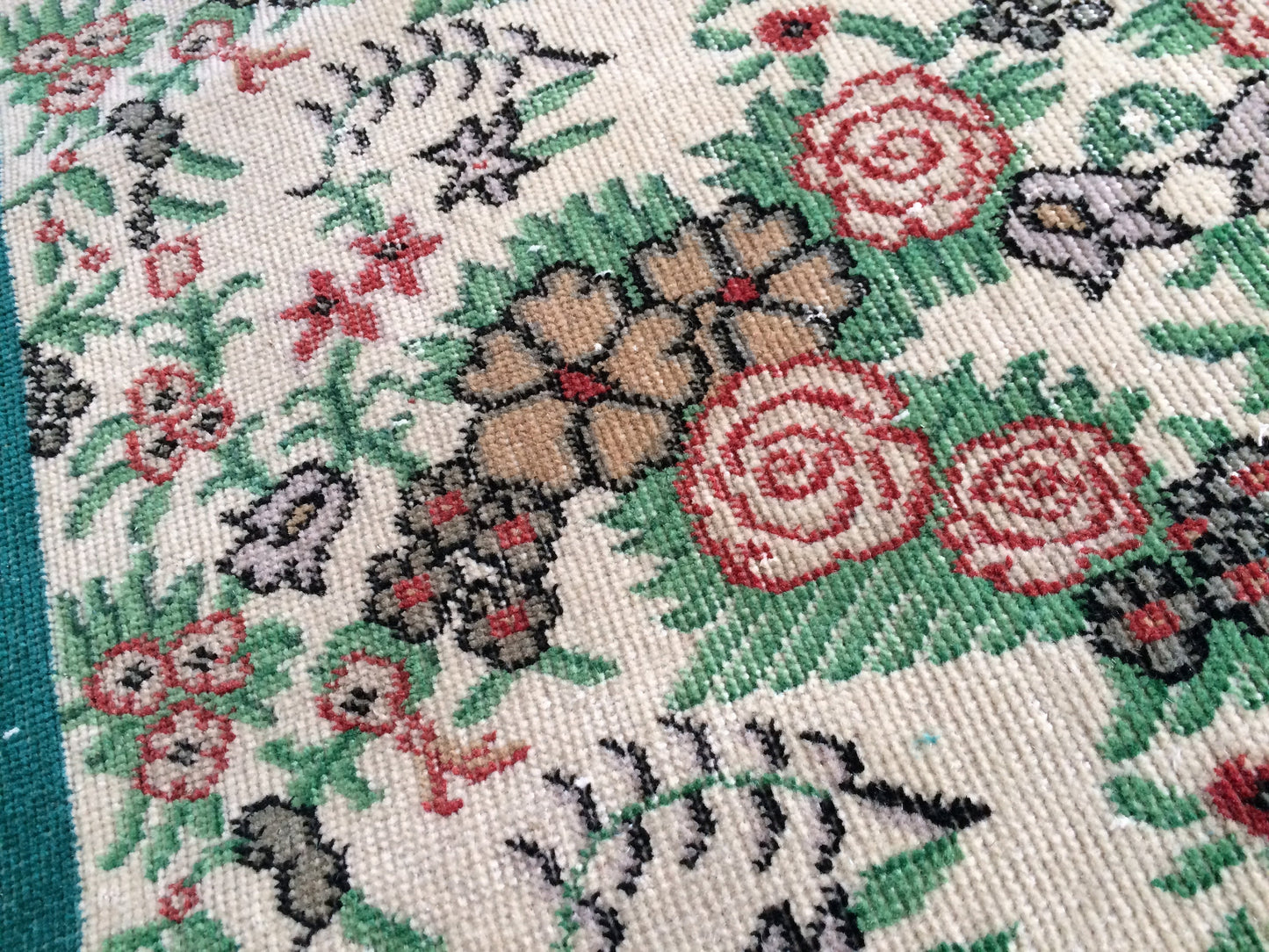 Vintage Rug, Turkish Rug Bohemian Rug, Living Room Rug, Oushak Rug,Hand woven Rug,Weaving Rug, 7 x 4 feet, Green Floral Rug