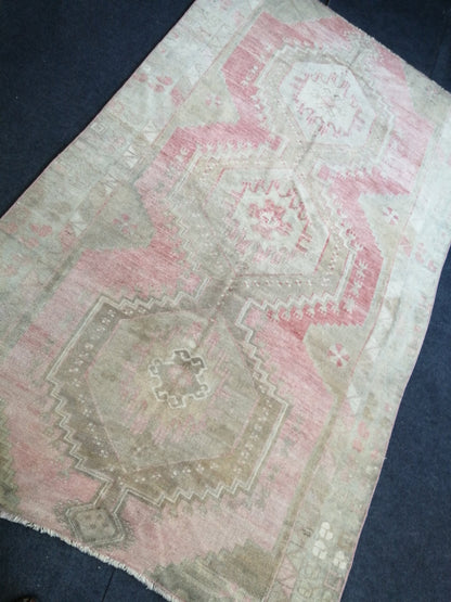 MUTED OUSHAK RUG 5x8 Faded Wool Rug, Turkish Oushak Rug, Farmhouse Rug, Vintage Rug, Oriental Rug Pink Wool rug