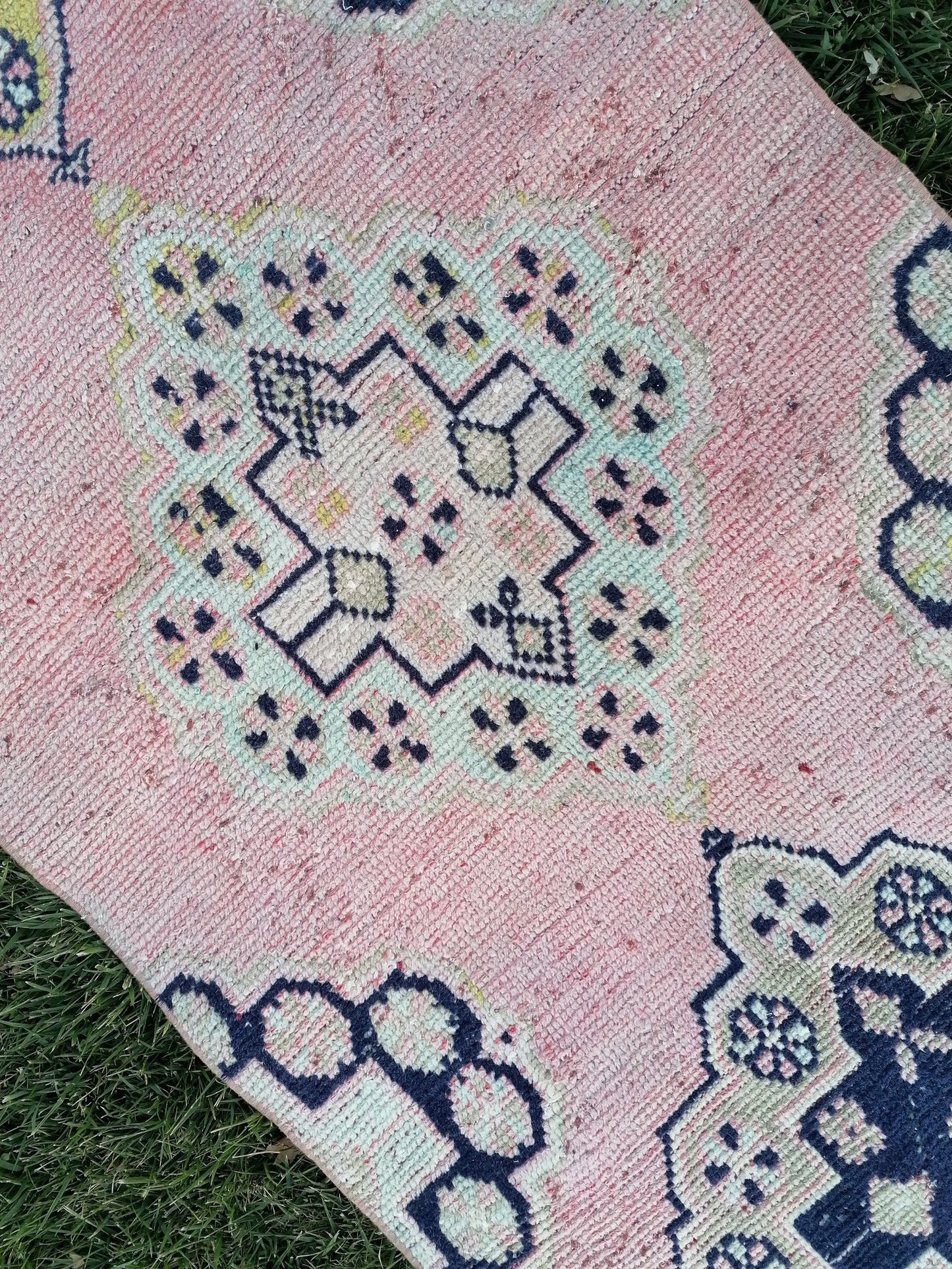 11x2'7 oushak turkish runner rug, vintage turkish runner rug, oushak vintage runner ,vintage rug,kitchen runner rug, vintage anatolian rug