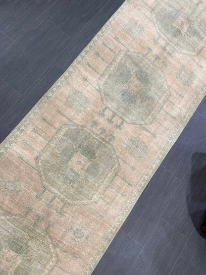 Muted OUSHAK RUG TURKISH 2.9 x 13.2 Rug Runner Vintage Runner Rug Vintage Runner Rug Wool Oushak Rug Hand Made Rugs Vintage Turkish Runner