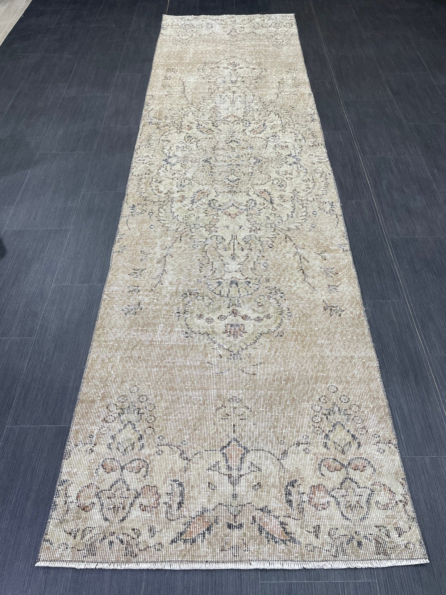 Oushak Runner Rug 2.7 x 10.2 Muted Turkish Runner Rug Vintage Neutral Runner Rug Hallway Natural Runner Rug Kitchen Runner Rug Wool Runner