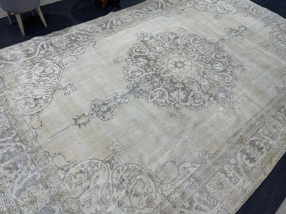 Muted Vintage rug, Muted Persian 7.5 x 11.5 Rug, turkish Rug, Oushak rug, Antique Rug, Distressed Handmade Rug, Hand Knotted wool Rug,