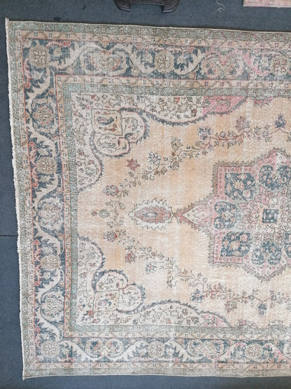 7.2 x 10.5 Oushak rug, vintage turkish rug, handmade rug, vintage anatolian rug