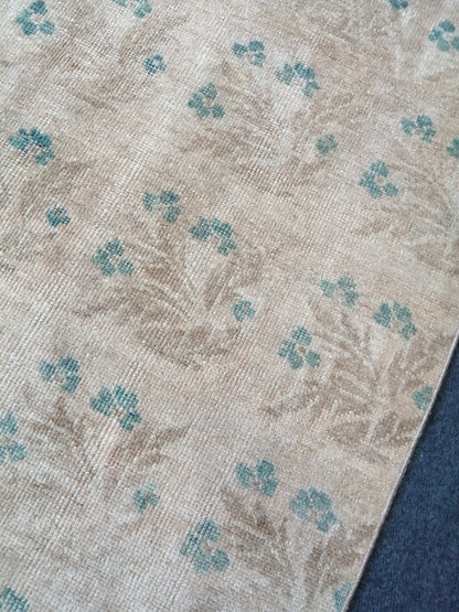 8.10 x 4 Turkish Rug, Oushak Rug, Floral Oushak Rugs, Wool Oushak Rug, Oushak Runner Rugs, Runner Rug, Vintage Rug, Hand Made Rug