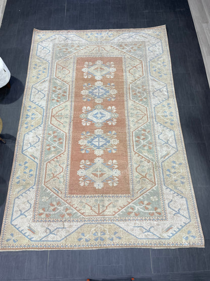 Vintage Rug, TURKISH Handmade 6.5 x 9.5 Rug, Vintage Turkish Rug, Oushak Rug, Turkish Oushak Rug, Hand Knotted Soft Wool Rug Distressed Rug