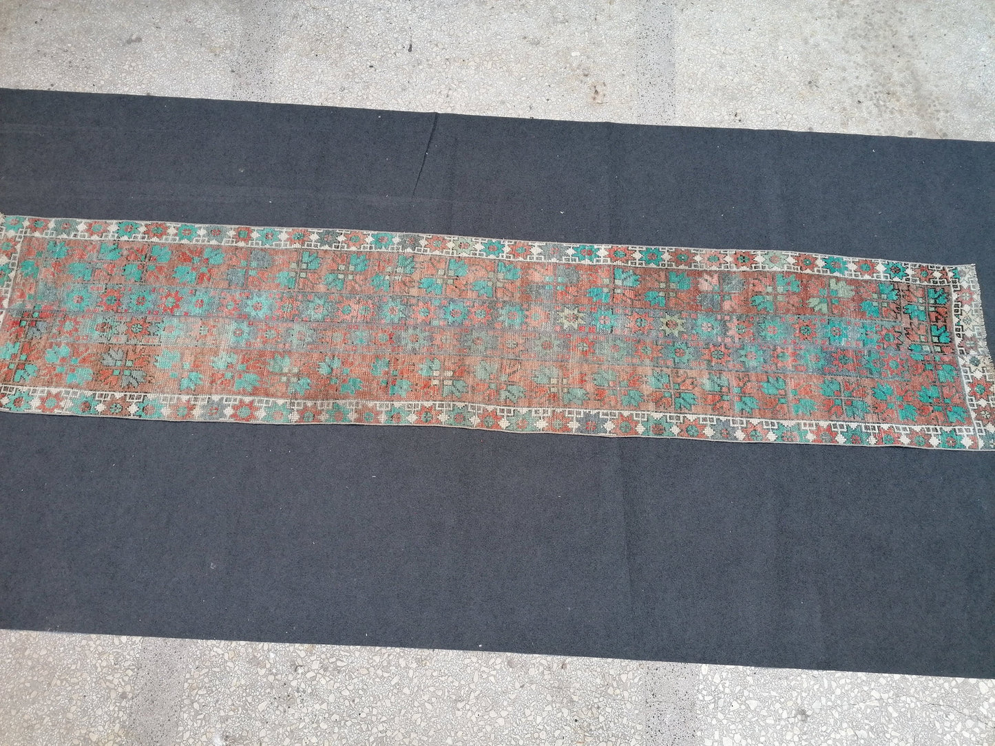 12x2'6 oushak turkish rug, vintage turkish rug,oushak vintage rug,vintage rug,kitchen rug, vintage anatolian rug,unique hand made patchwork