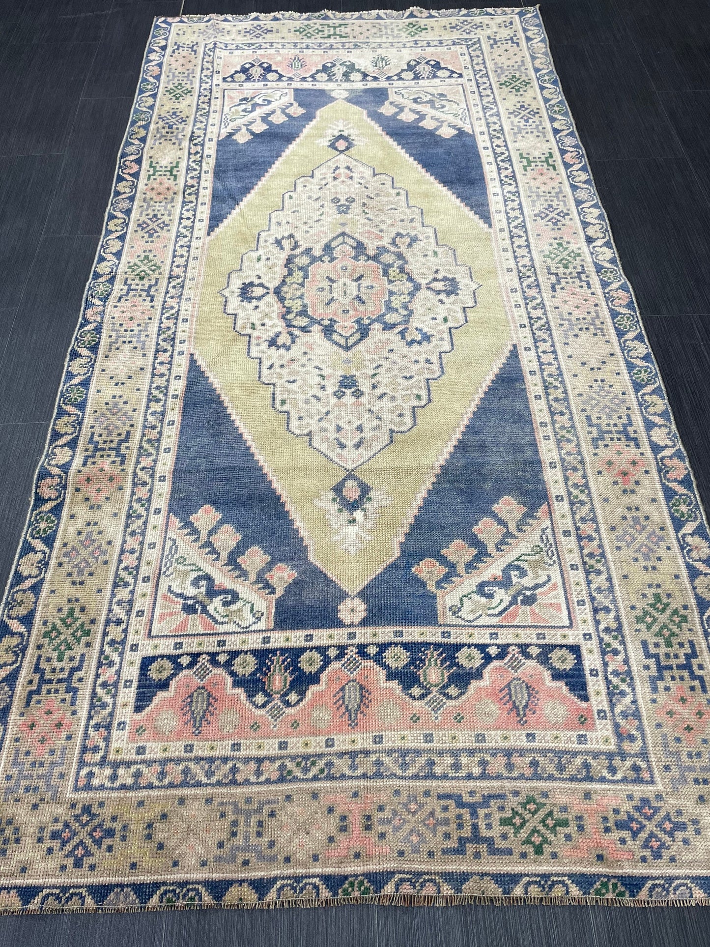 OUSHAK RUG TURKISH Vintage 3.5 x 7 Rug Vintage Oriental Rug Vintage Rug Wool Hand Knotted Rug Hand Made Rugs Vintage Turkish Rug